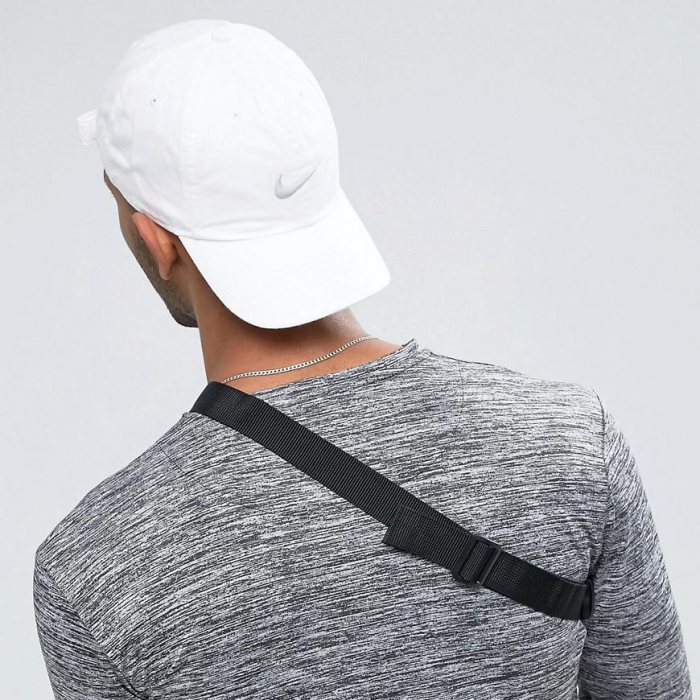 nike heritage 86 hat on head