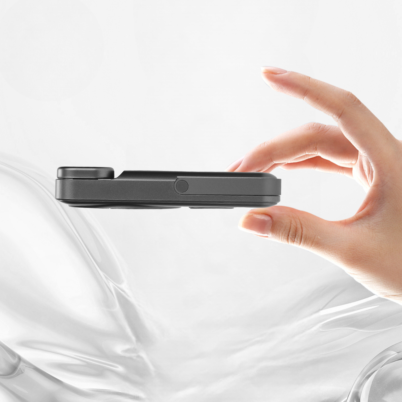 10,000mAh Dock 3-in-1 Wireless Powerbank with Stand