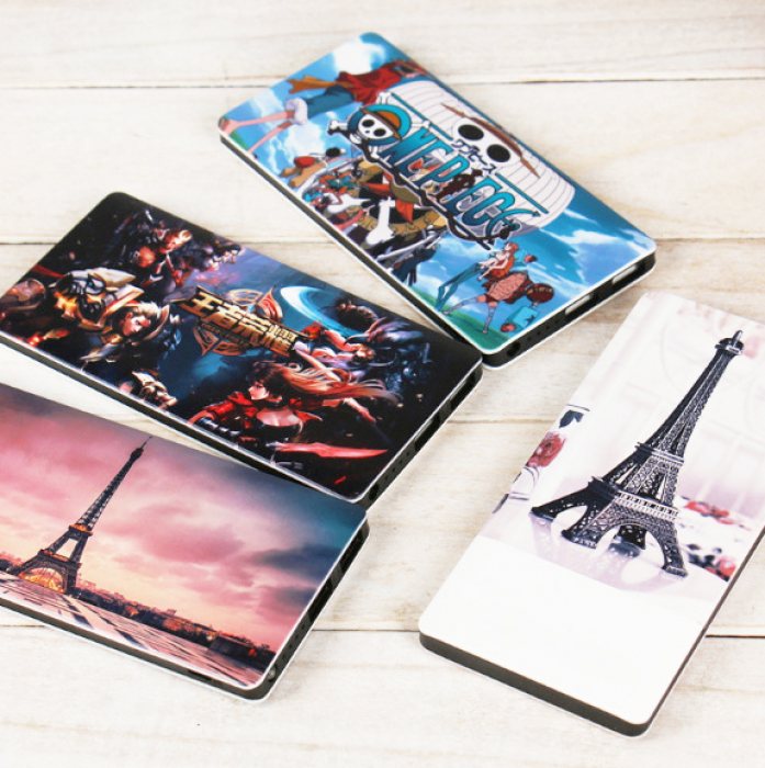 10,000mah Fantasy Powerbank with In-Built Micro USB / Lightning