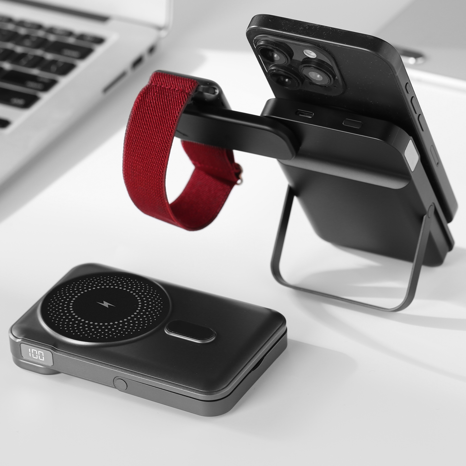 10,000mAh Dock 3-in-1 Wireless Powerbank with Stand