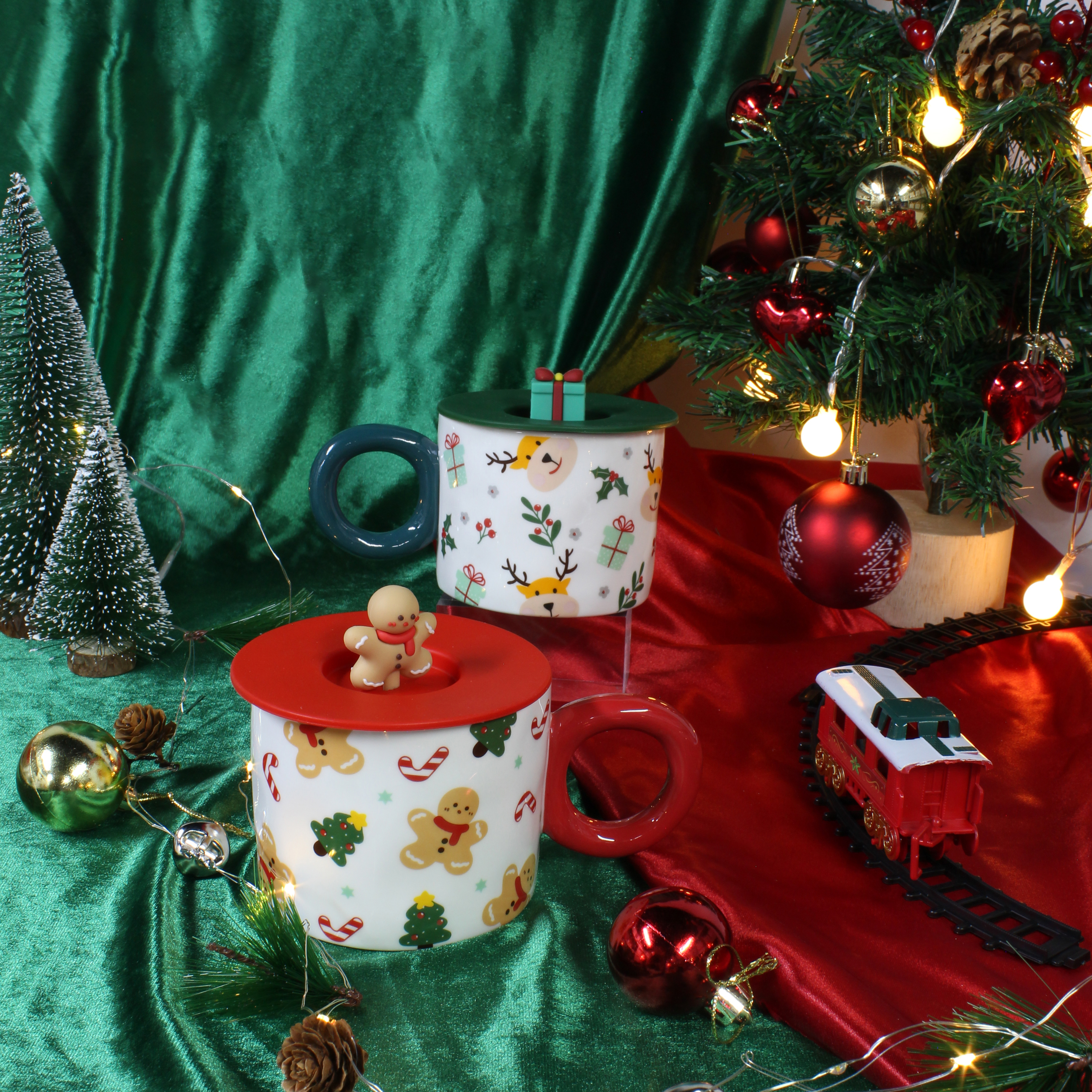 460ml Christmas Ceramic Mug with Silicone Lid 