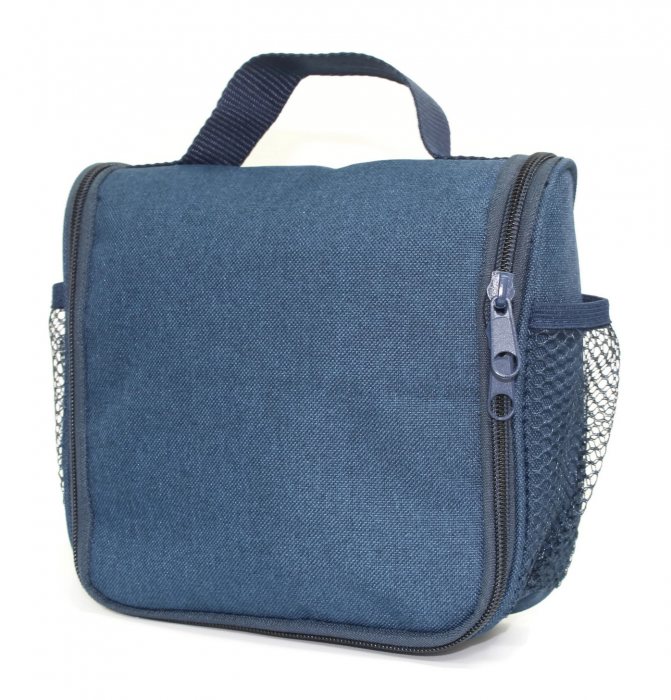 Auro Hanging Toiletries Pouch