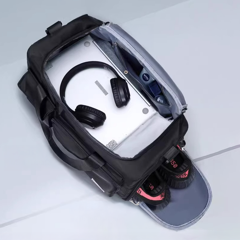 Large Capacity Swift Travel Duffel Bag