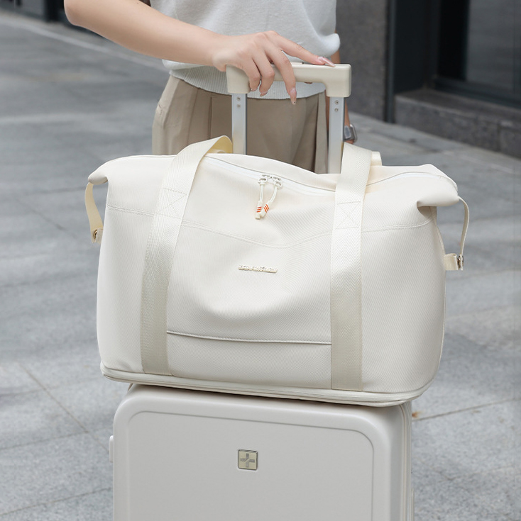 Nomad Expandable Travel Duffel Bag