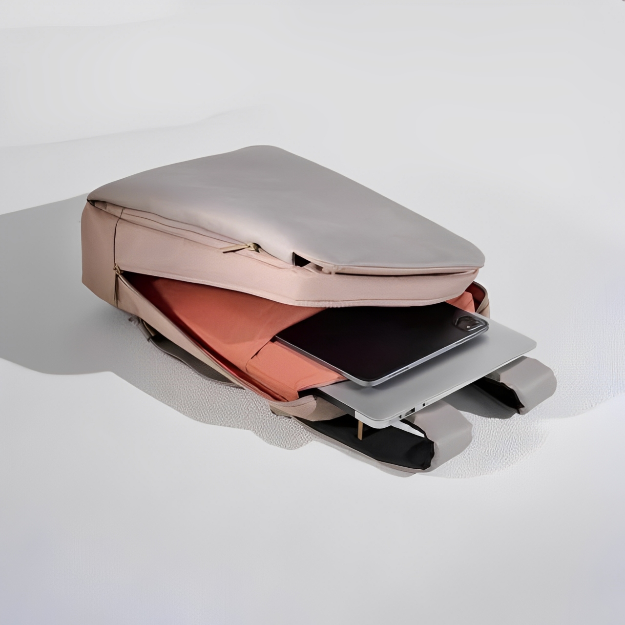 ELECOM REFLOK 14'' Laptop Leather Backpack 