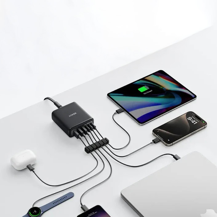 Anker 112W Gan Charger with 6 ports (3 x USB-C & 3 x USB-A) 