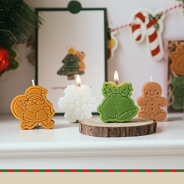 Christmas Candles in a Pack 