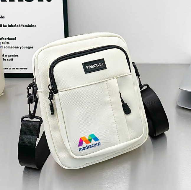 City Essential Crossbody Bag