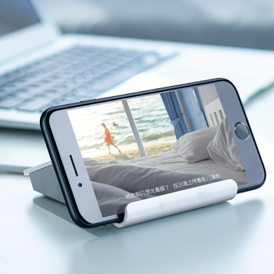 Mega USB Hub with Phone Stand