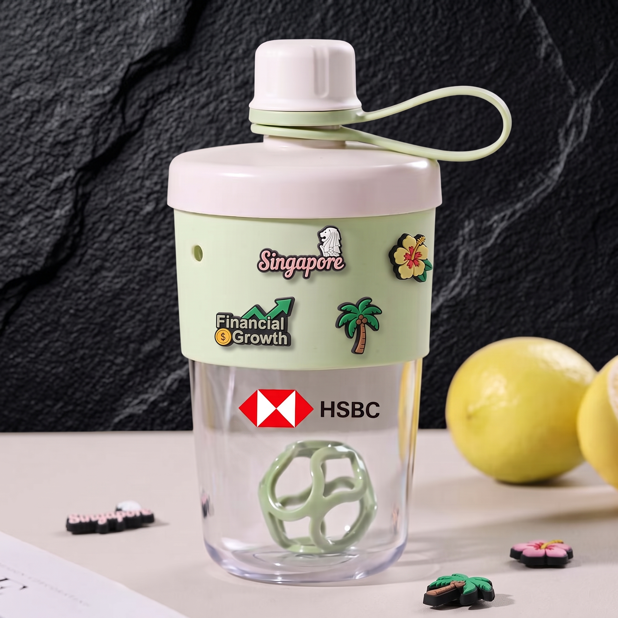 520ml Pastel Polka Dot Protein Shaker Bottle