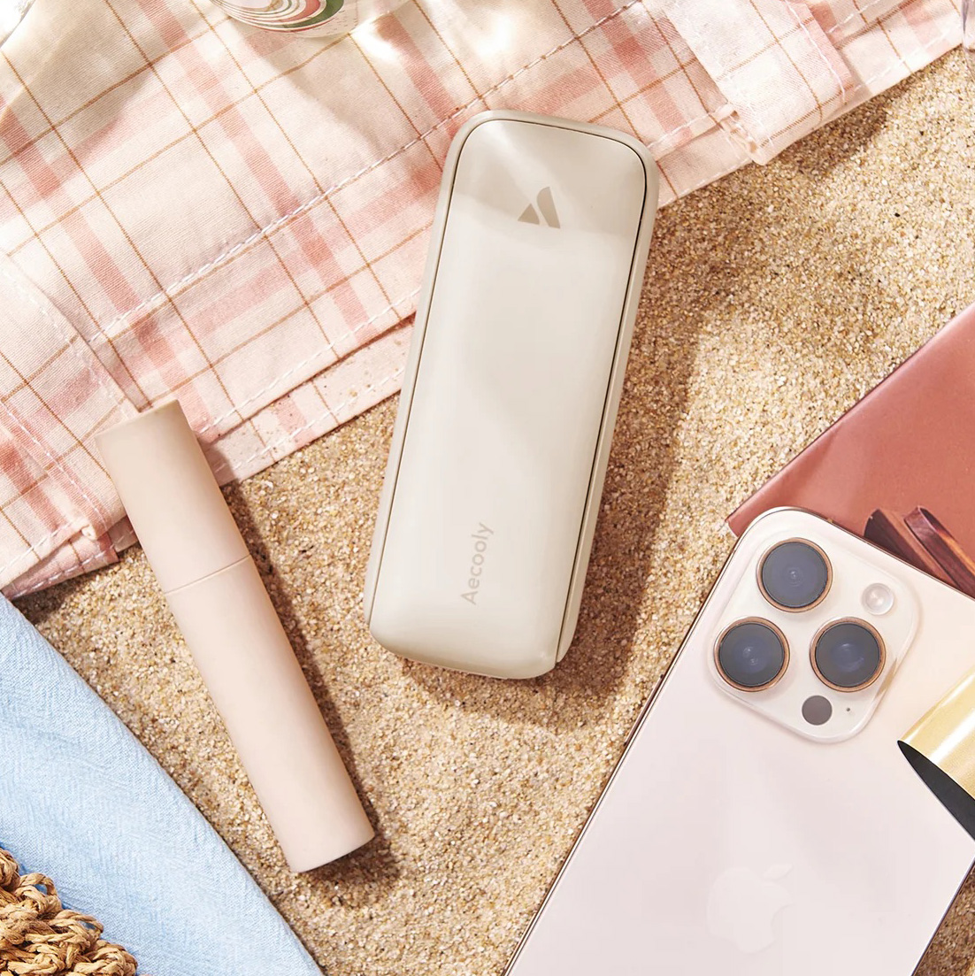 Aecooly 2,000mAh Foldable Handheld Pocket Fan 