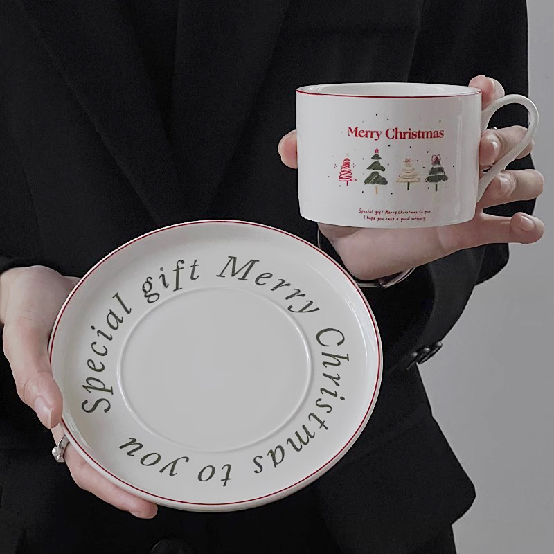 Christmas Ceramic Tea Cup Set