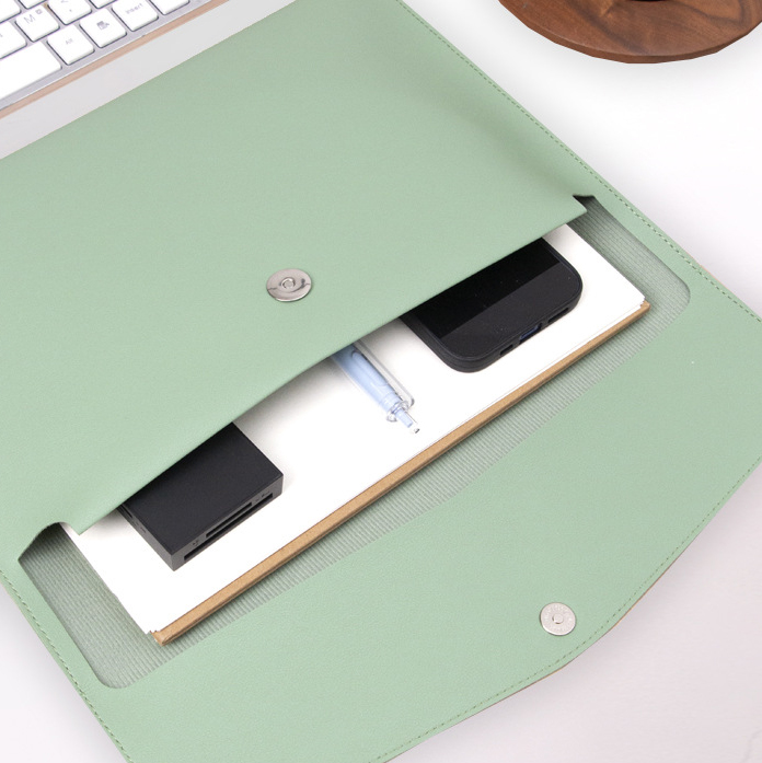 A4 Luxe Document Holder 