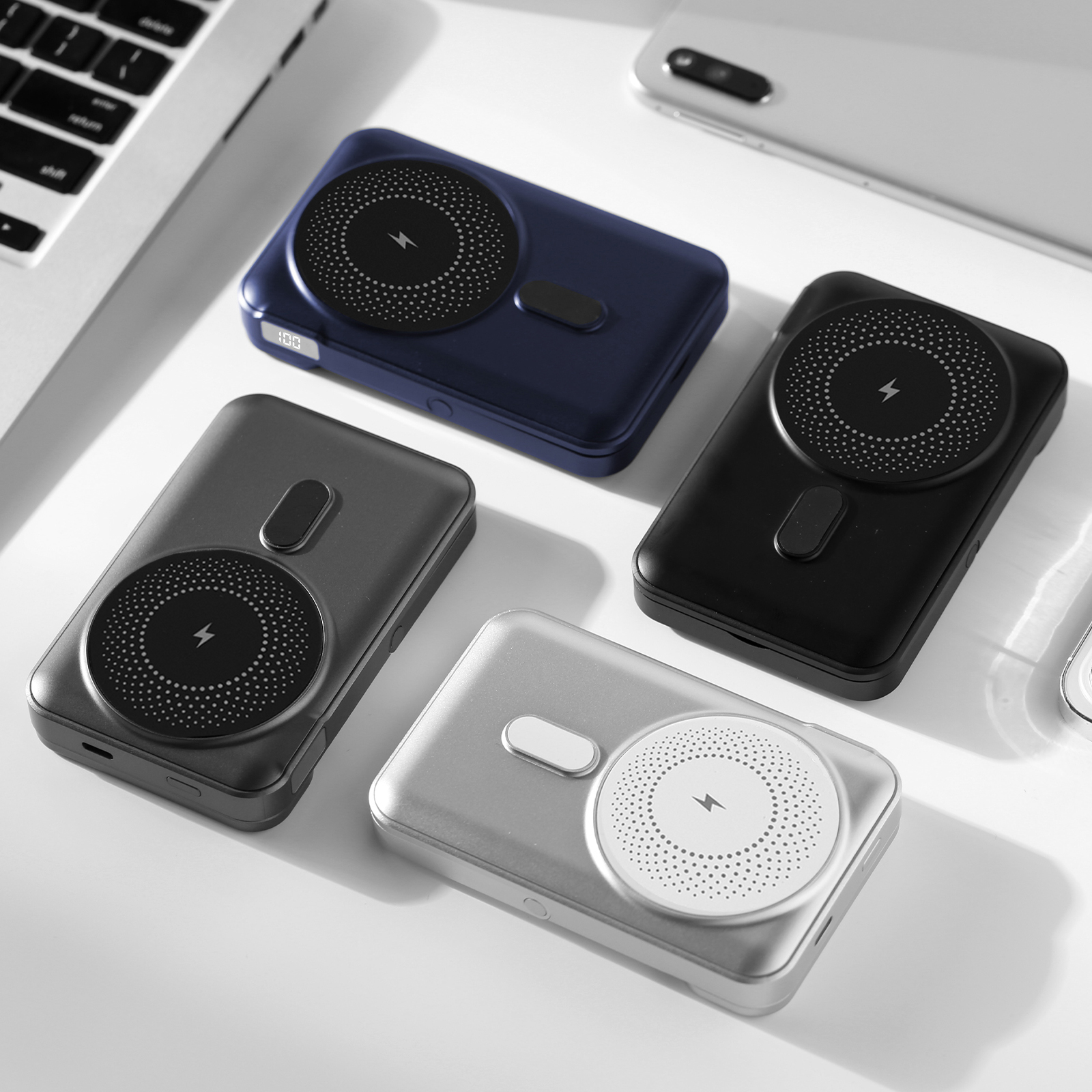 10,000mAh Dock 3-in-1 Wireless Powerbank with Stand