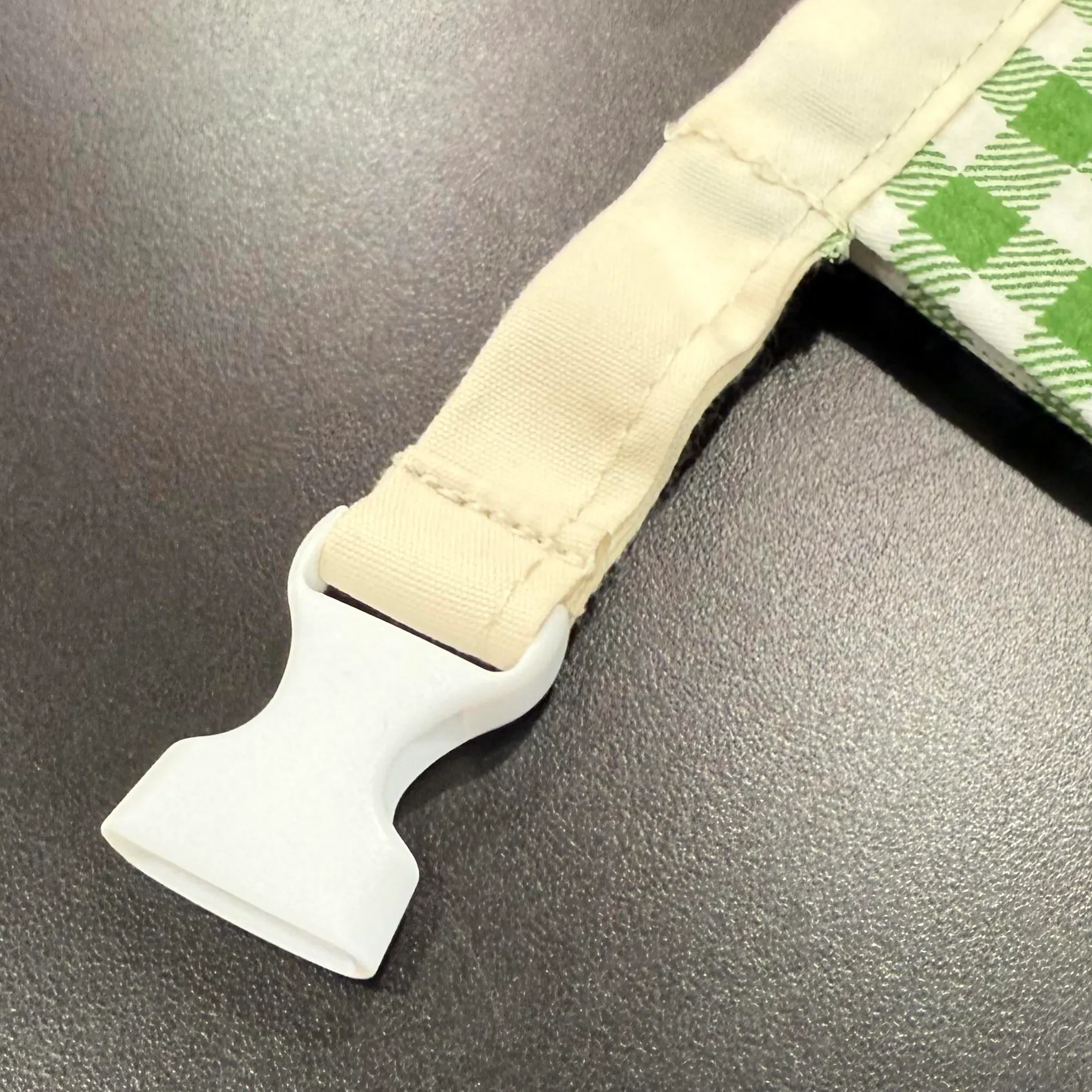 White Clip 