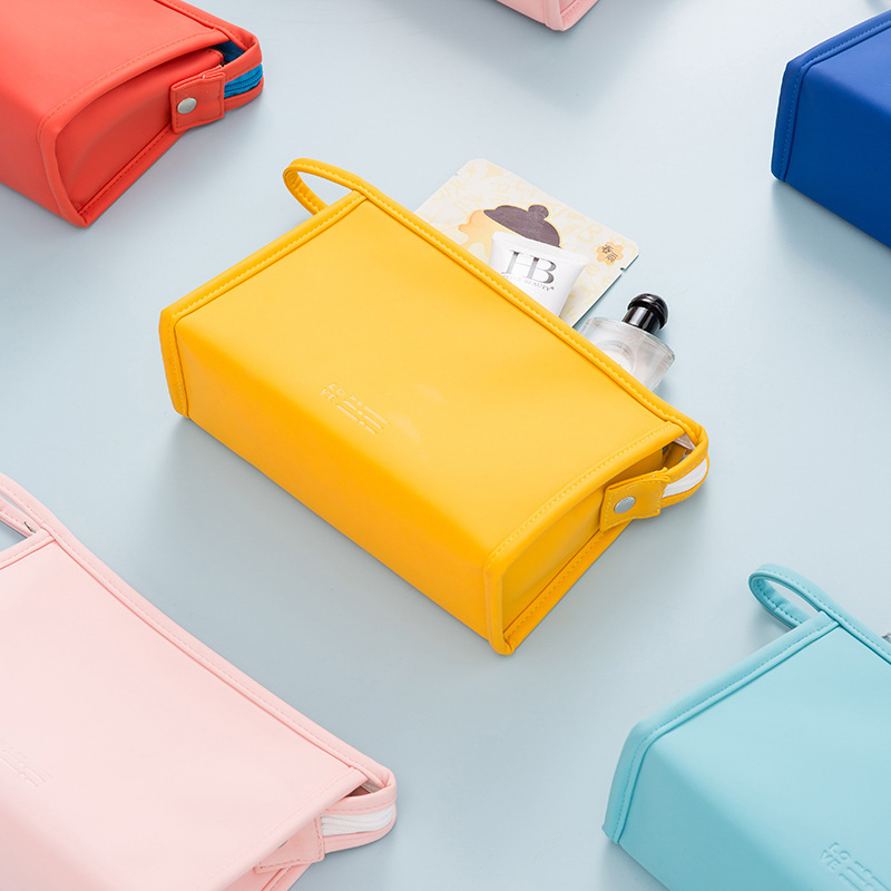 Luxe Cosmetic Pouch (PU Leather)