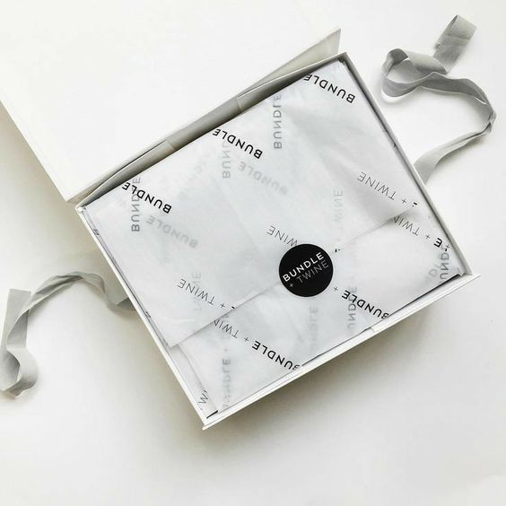 Tissue Paper + Sticker ( 5cm )
