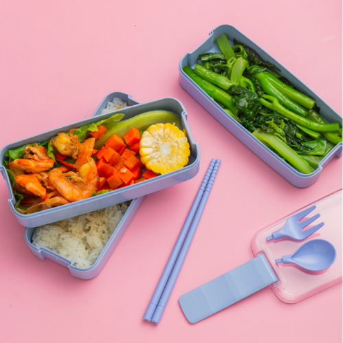 3-Layer Wheat Lunch Box with Cutlery