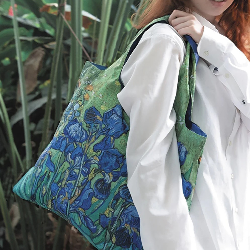 Premium Foldable Swag Bag with Pouch