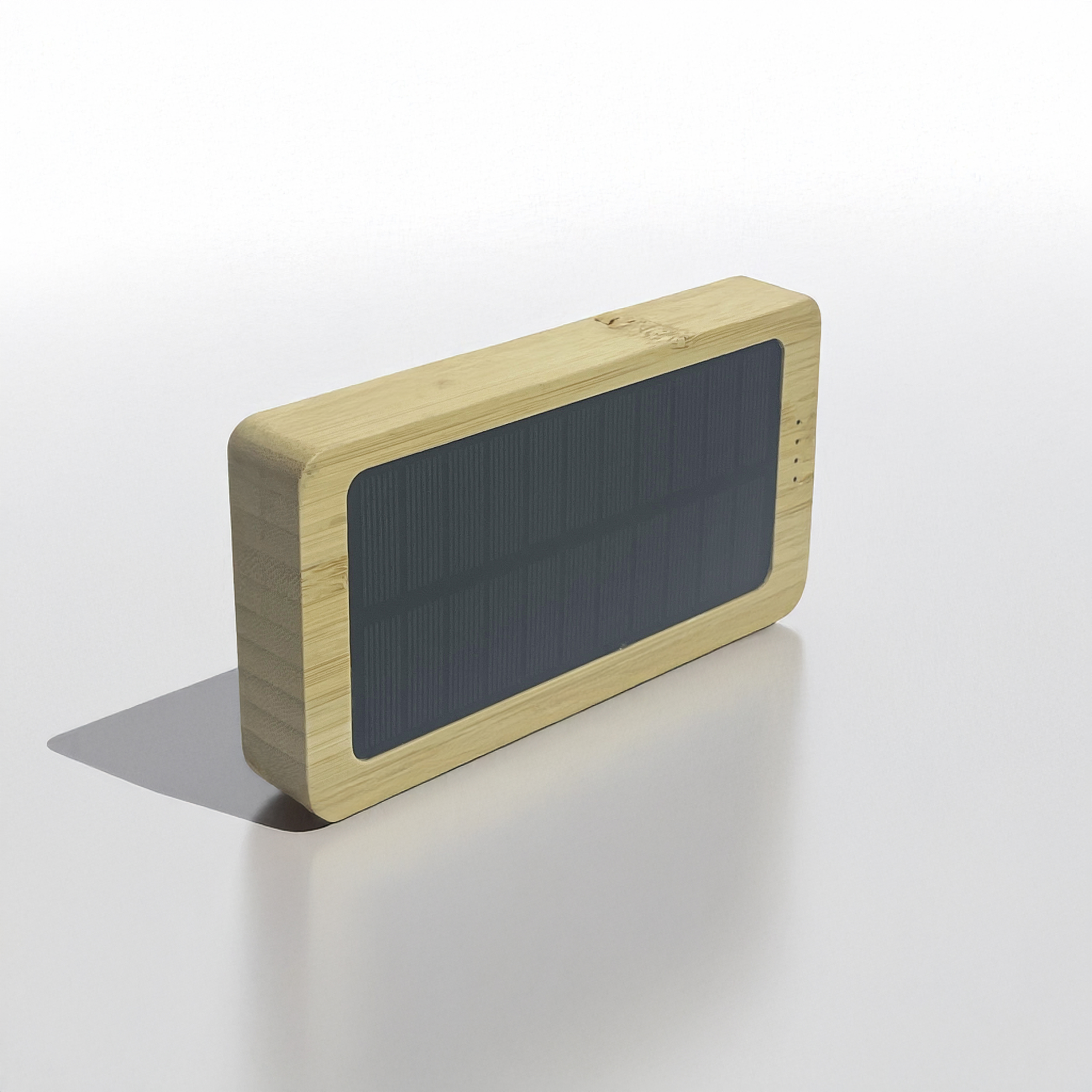 10,000 mAh Bamboo Solar Wireless Powerbank