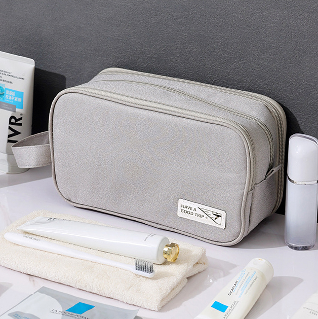 Dobby Toiletries Bag