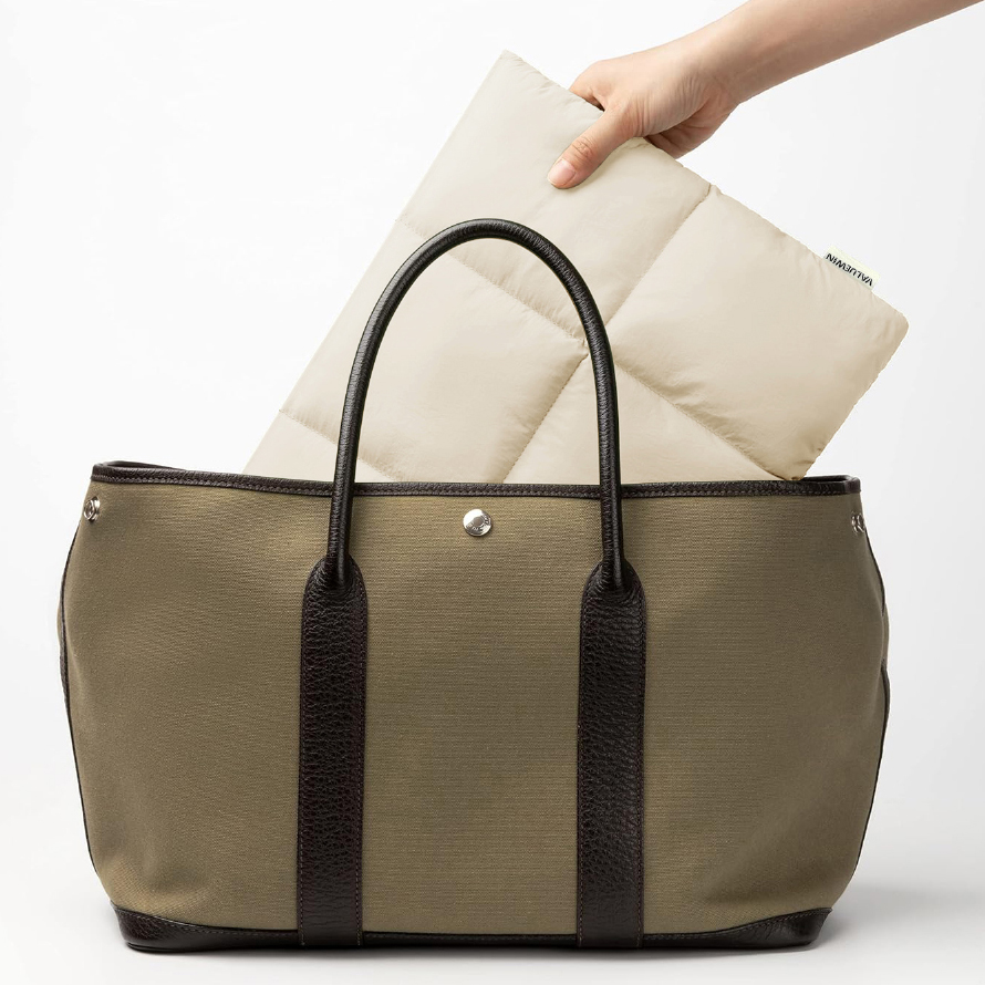 Puffy Quilted Laptop Sleeve (Magnetic Closure)