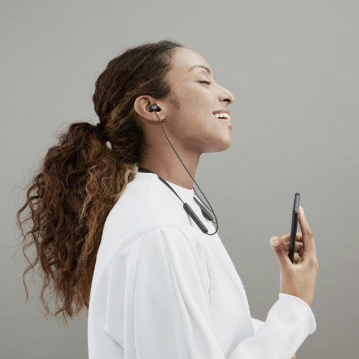 SONY  WI-C100 Wireless In-ear Headphone 