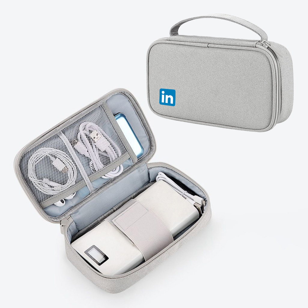 Essential Hold Gadget Pouch