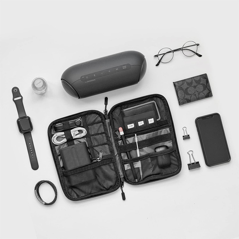 Hiroshi Essential Gadgets Organizer