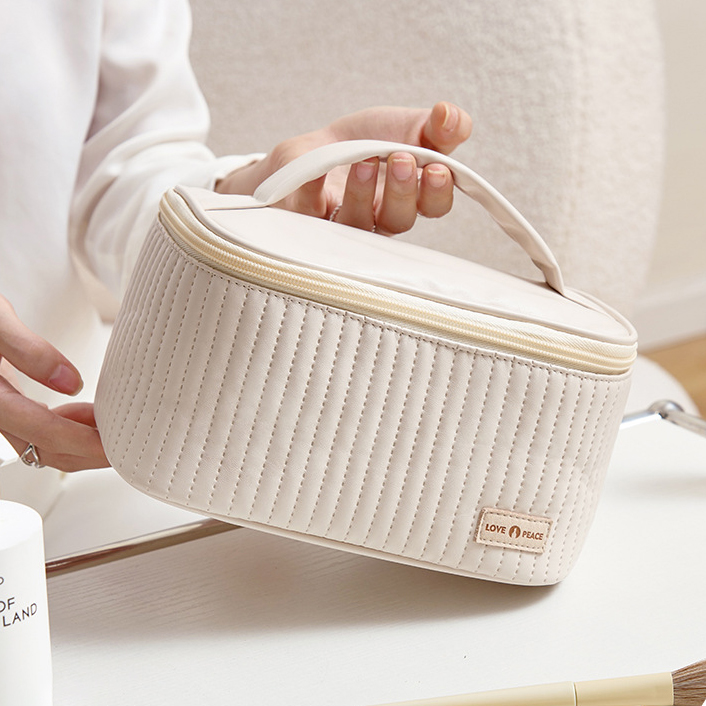 Elite Beauty Pouch with Brush Organiser