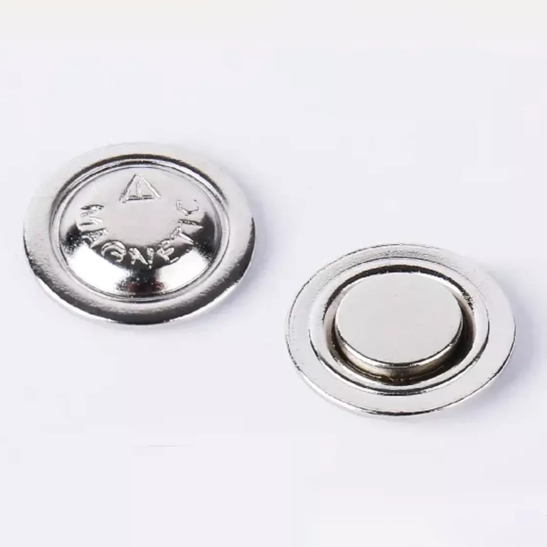 Magnet with Cap
