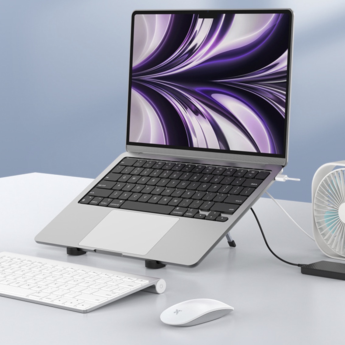 Cosma Adjustable Laptop Stand With USB Hub